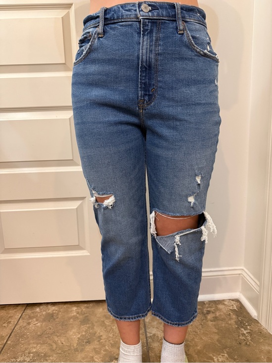 Abercrombie & Fitch Denim - Abercrombie & Fitch Women's Ankle Cropped Jeans - distressed,broken in and soft